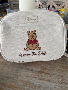 Disney Cream Winnie the Pooh Canvas Crossbody